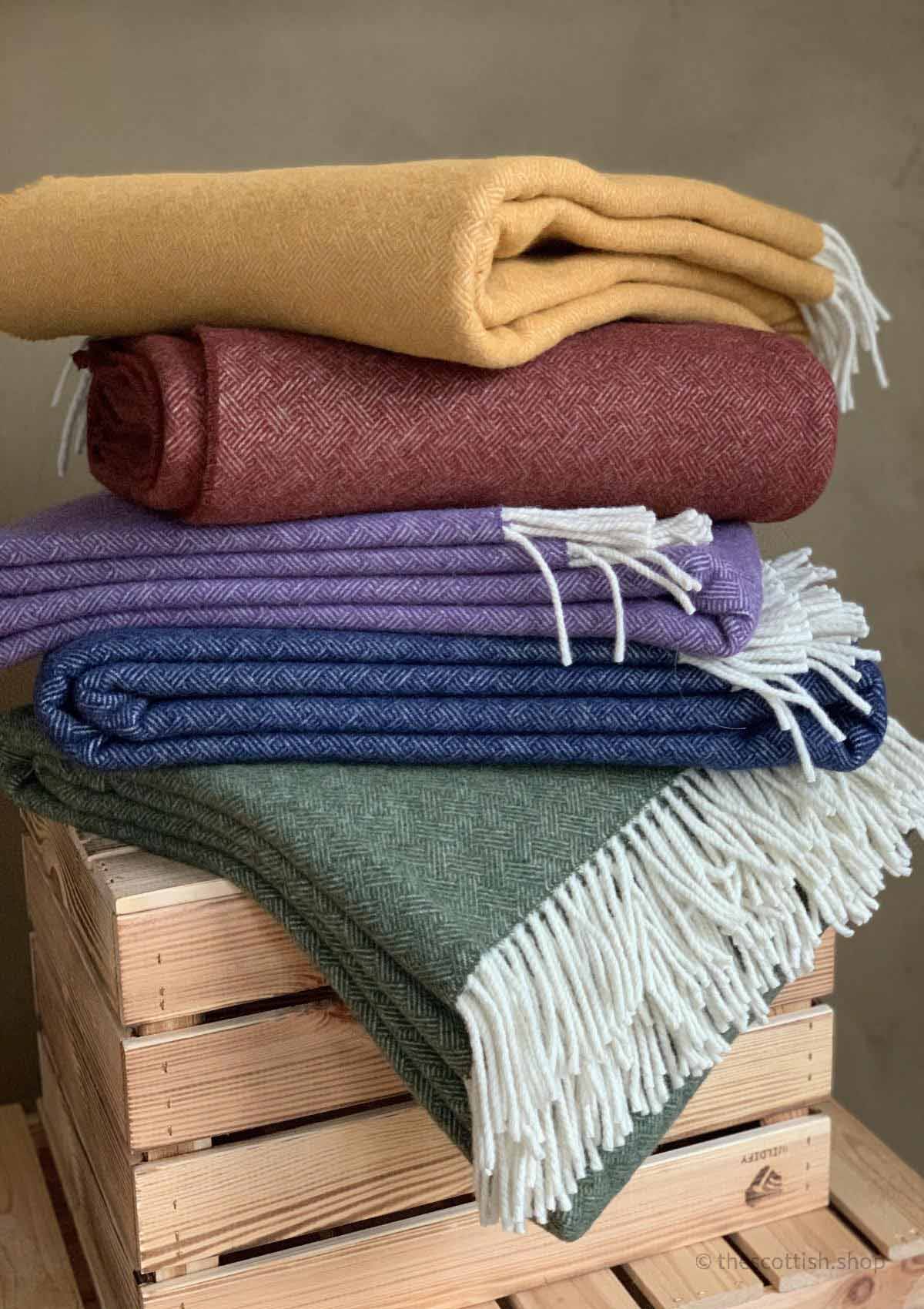 Schottische Wolldecken und Plaids aus Lammwolle, Shetland und Kaschmir