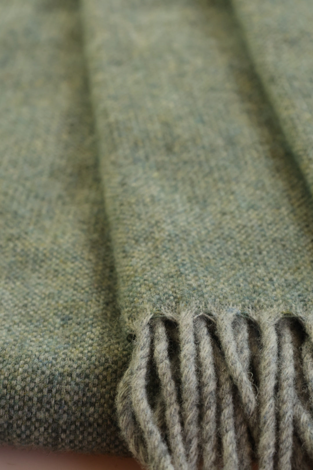 Bedspread 100% virgin wool green