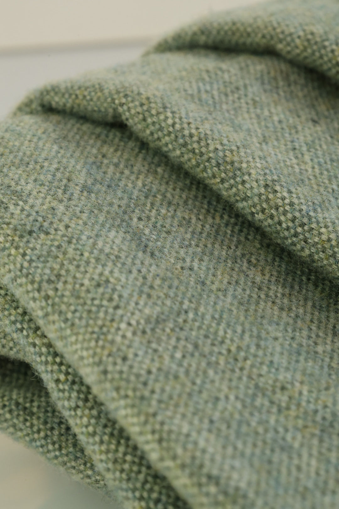 Bedspread 100% virgin wool green