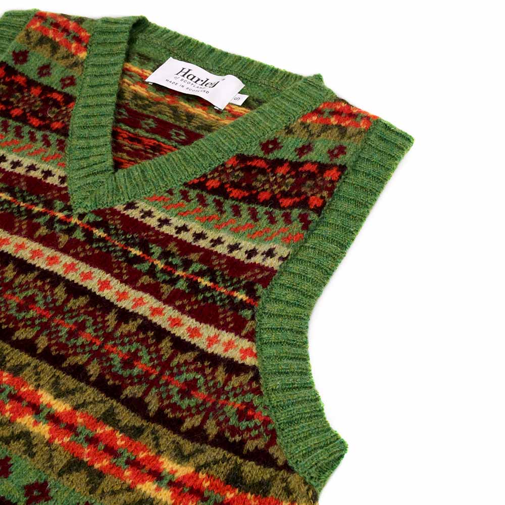 Harley-Scotland-Herren-Pullunder-Fairisle-Muster-Grun-Seite
