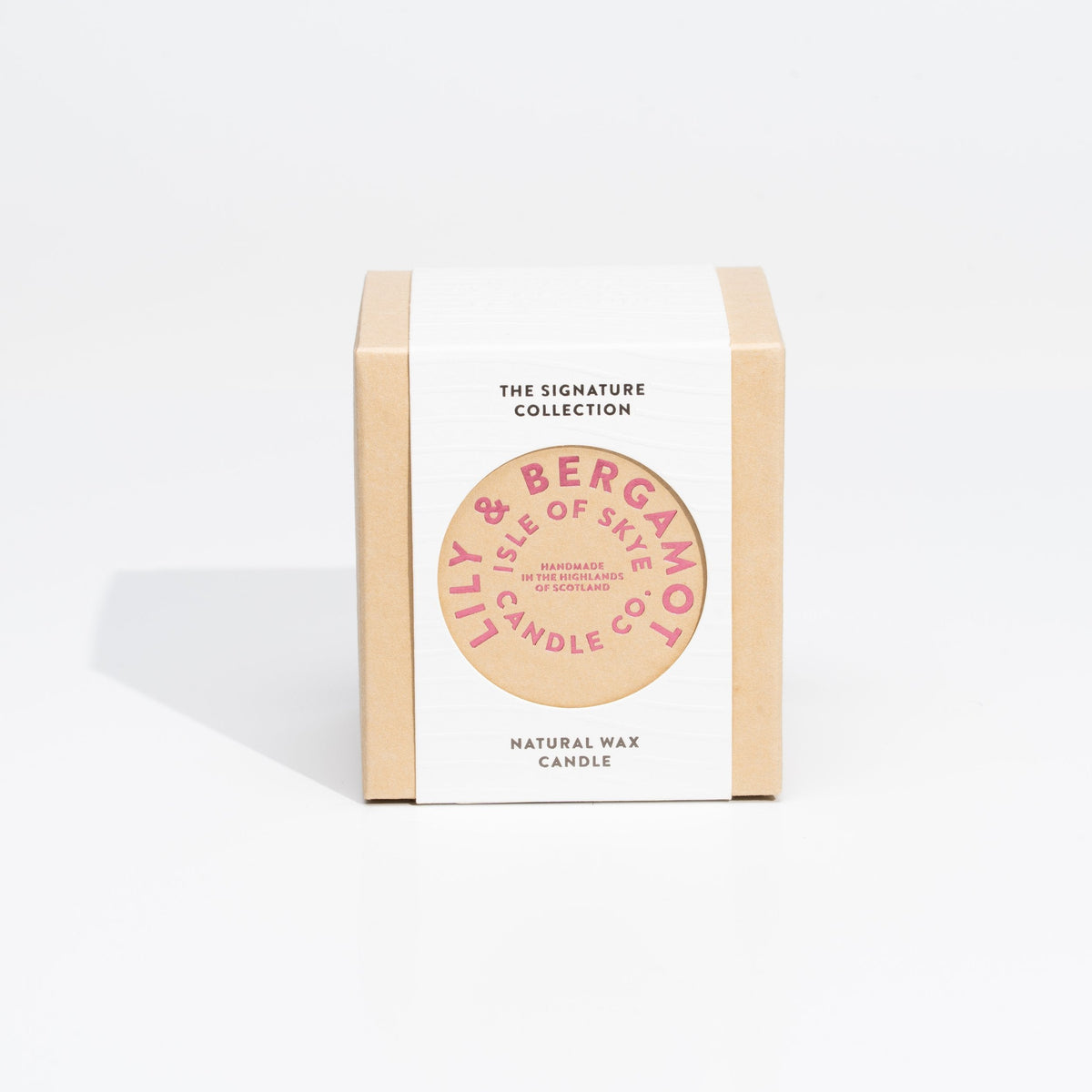 Isle of Skye Candles Lily & Bergamot Duftkerze im Insel Tumbler – Seitenansicht