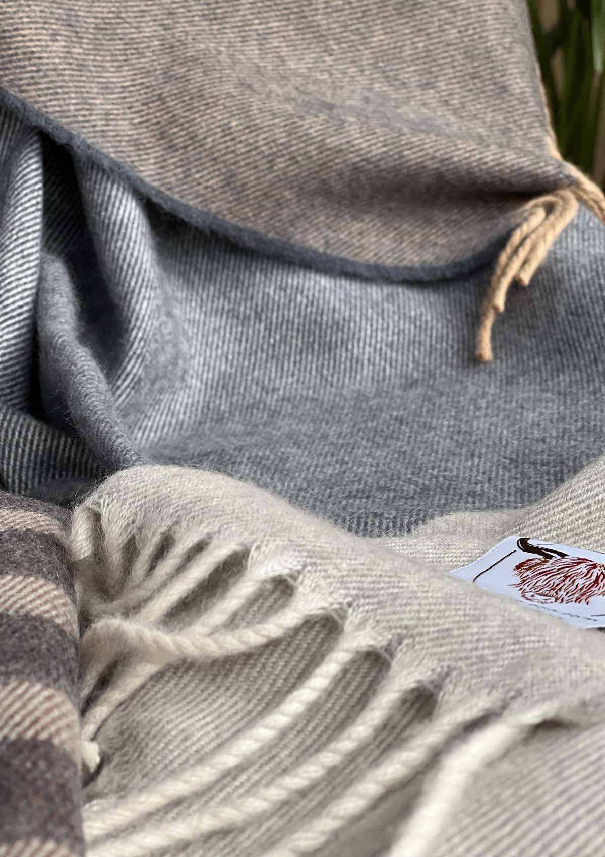 Cashmere Plaid Beige and Blue | 200 x 150 cm