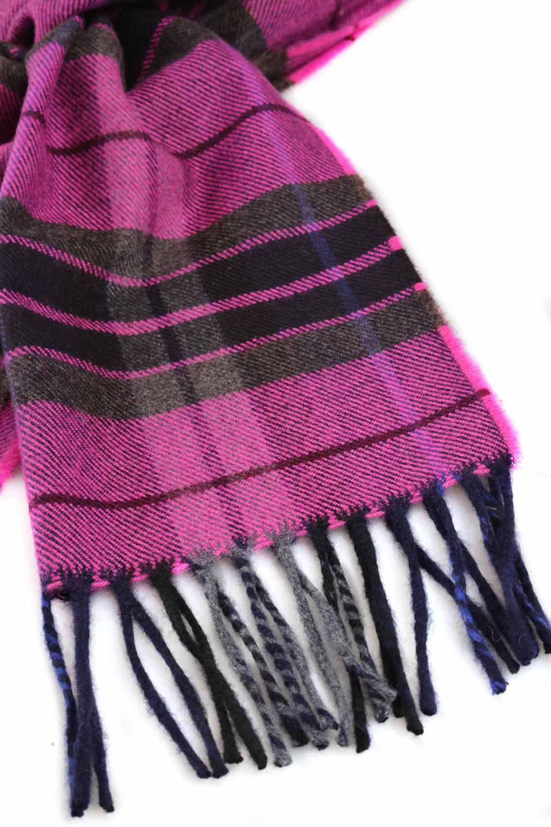 Kuuhi Kaschmirschal Portree Rosa Tartan