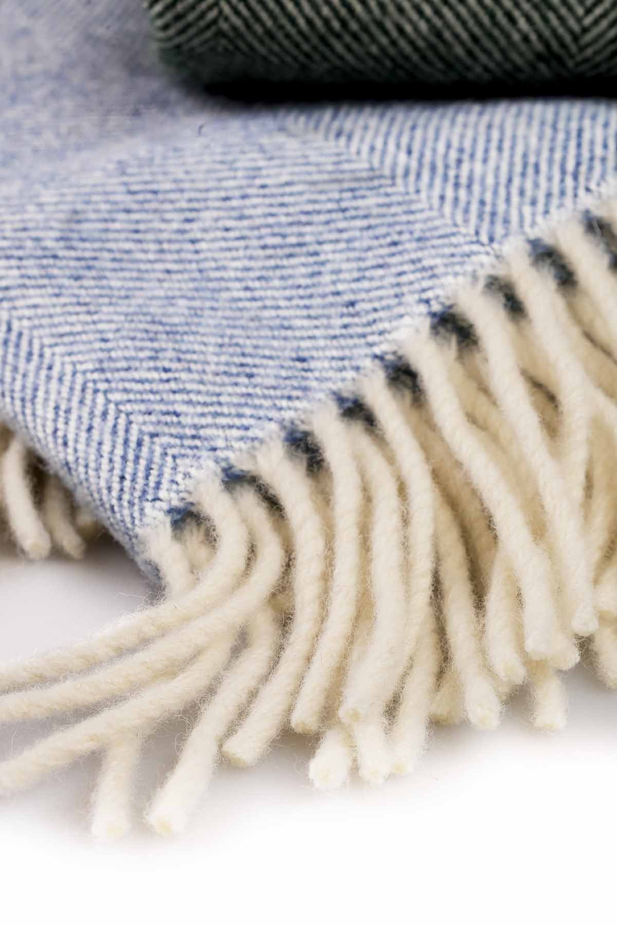 Alba Merino Wolldecke Himmelblau | Kuuhi Scotland