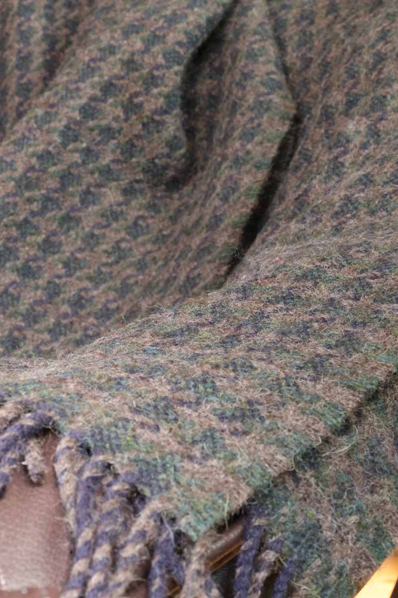 Houndstooth Shetland Sofa Wool Blanket | Peacock