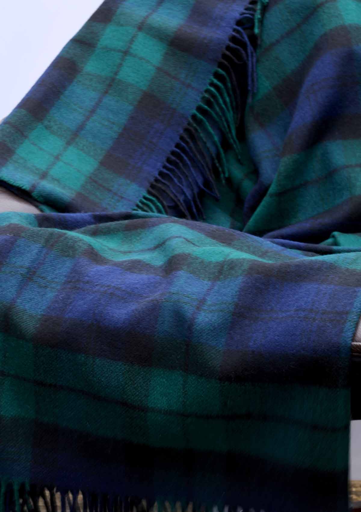 Lochcarron Wolldecke aus Lammwolle | Schottenkaro Blackwatch