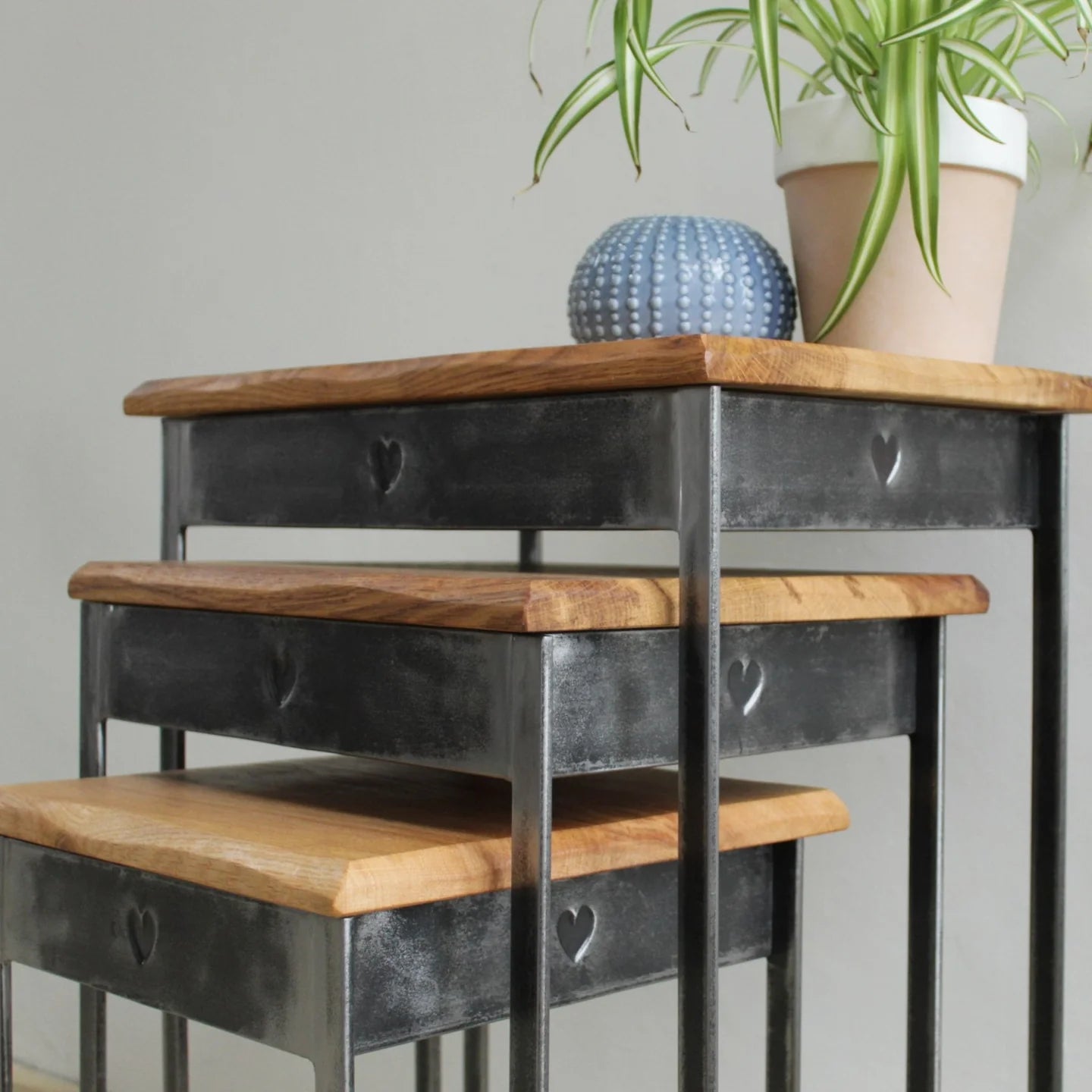 Side tables with oak top | Little hearts