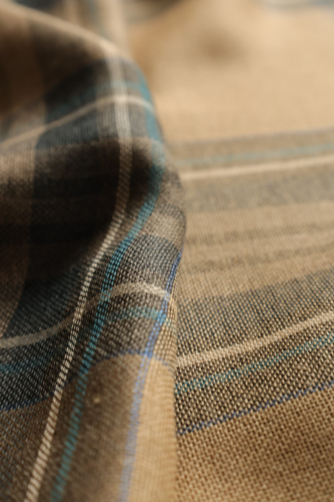 Leichtes Kaschmir Seide Luxus-Halstuch | Stewart Beige