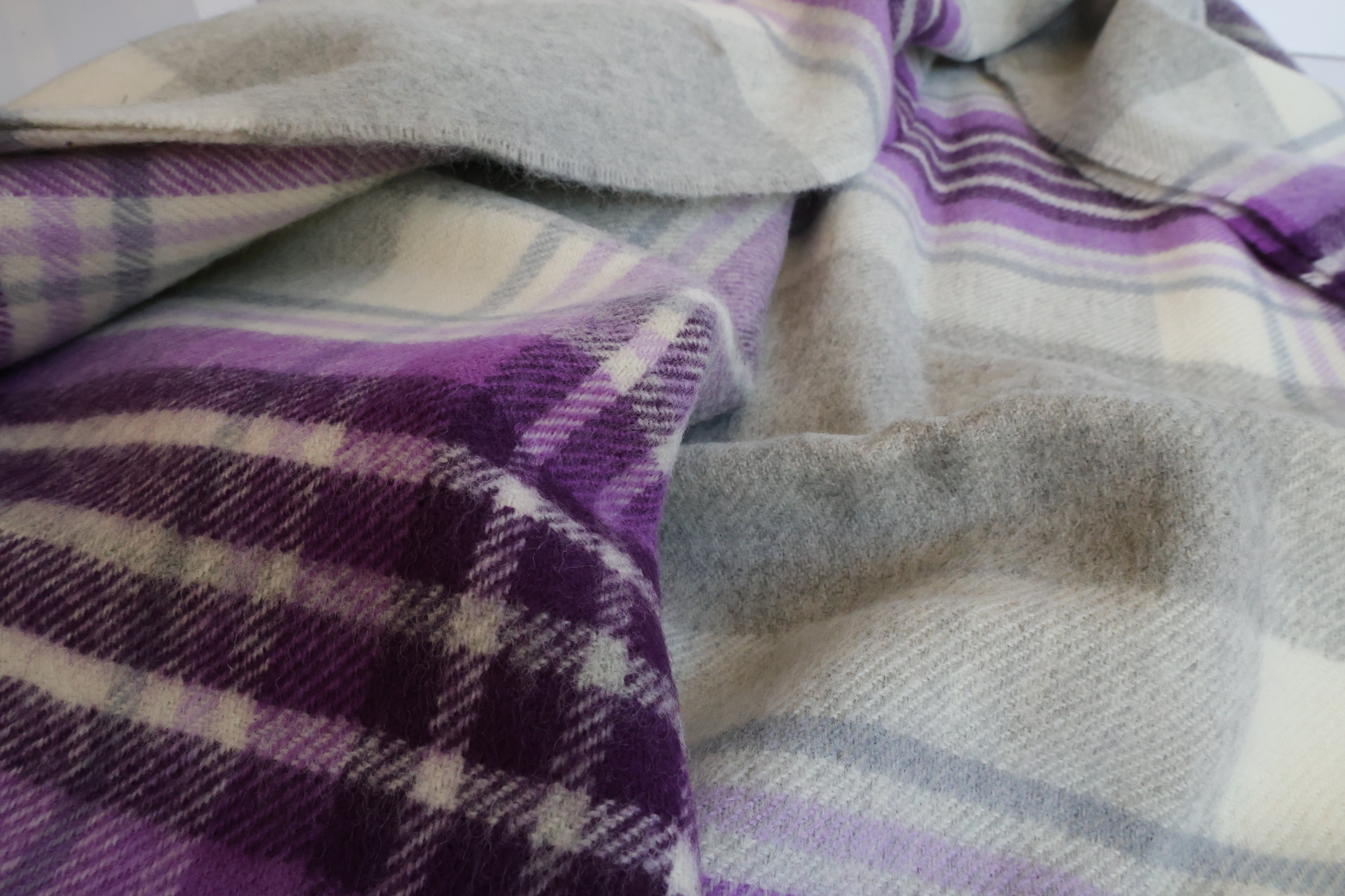 Wool blanket tartan grey