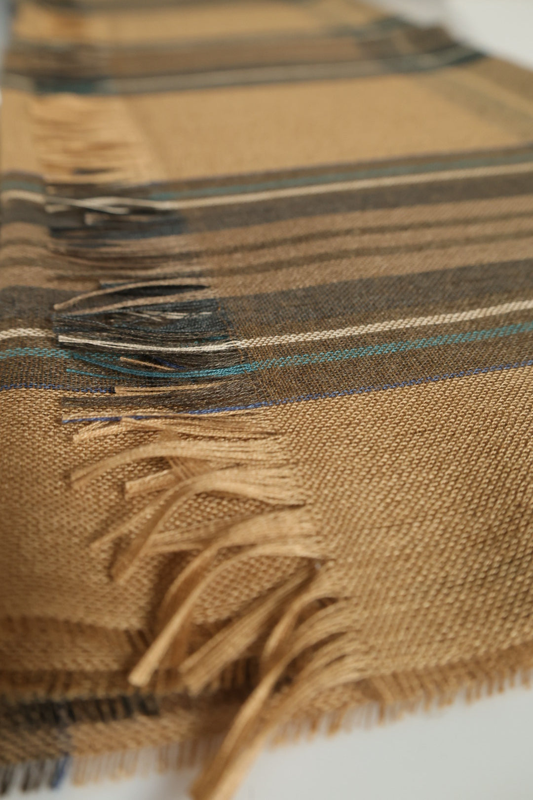 Leichtes Kaschmir Seide Luxus-Halstuch | Stewart Beige