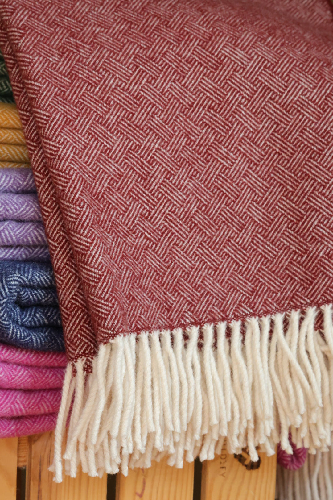 Lammwolle Kuscheldecke Rot