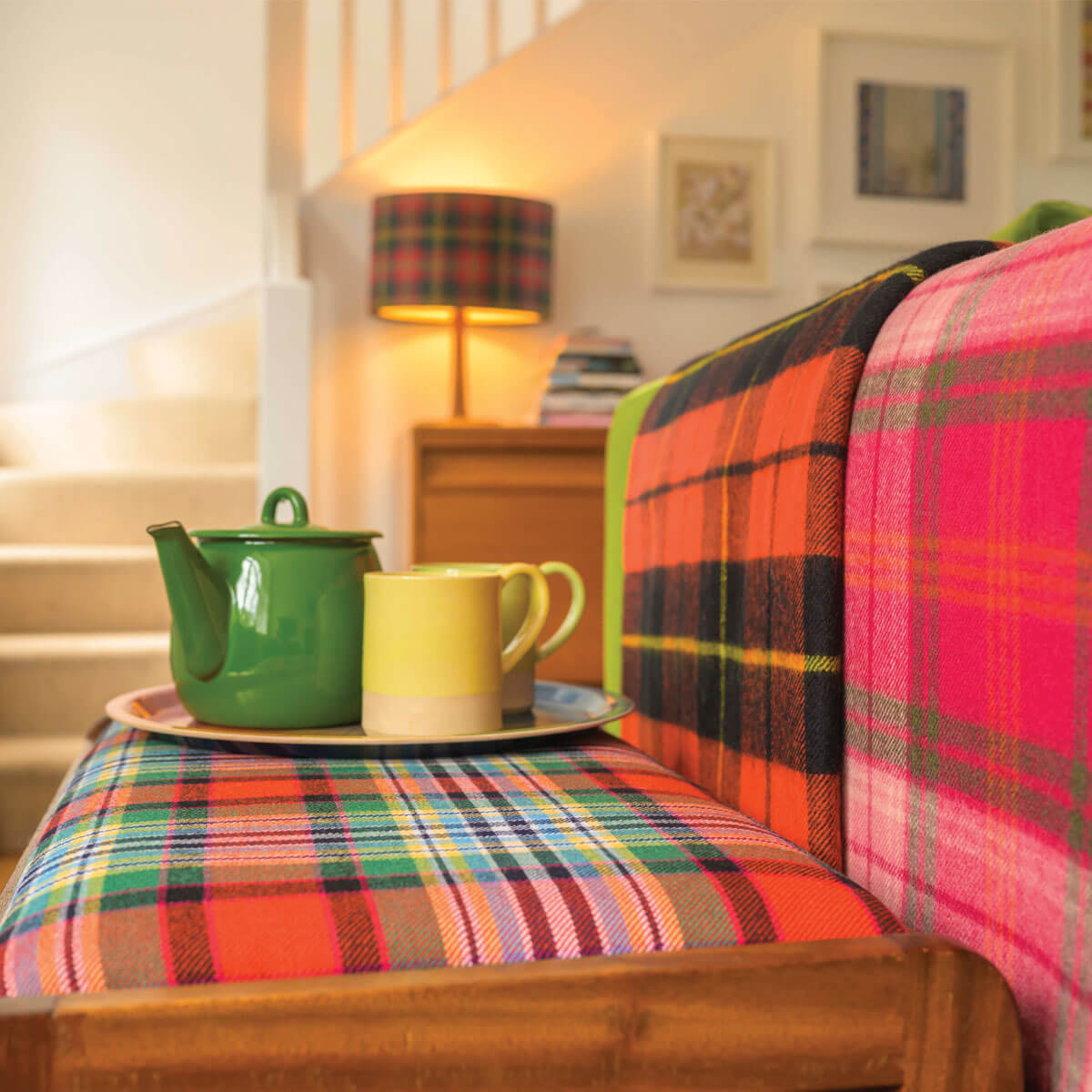 Lochcarron Wolldecke Hunting Rose Tartan – Interiors-Styling