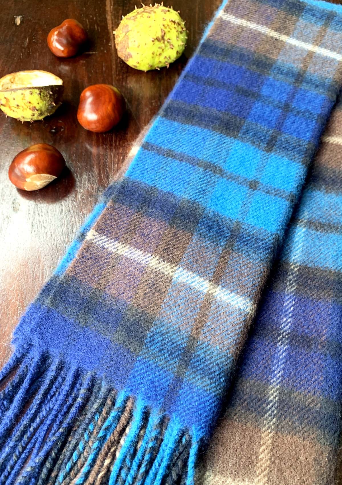 Schal-Lammwolle-Karo-Blau-Braun