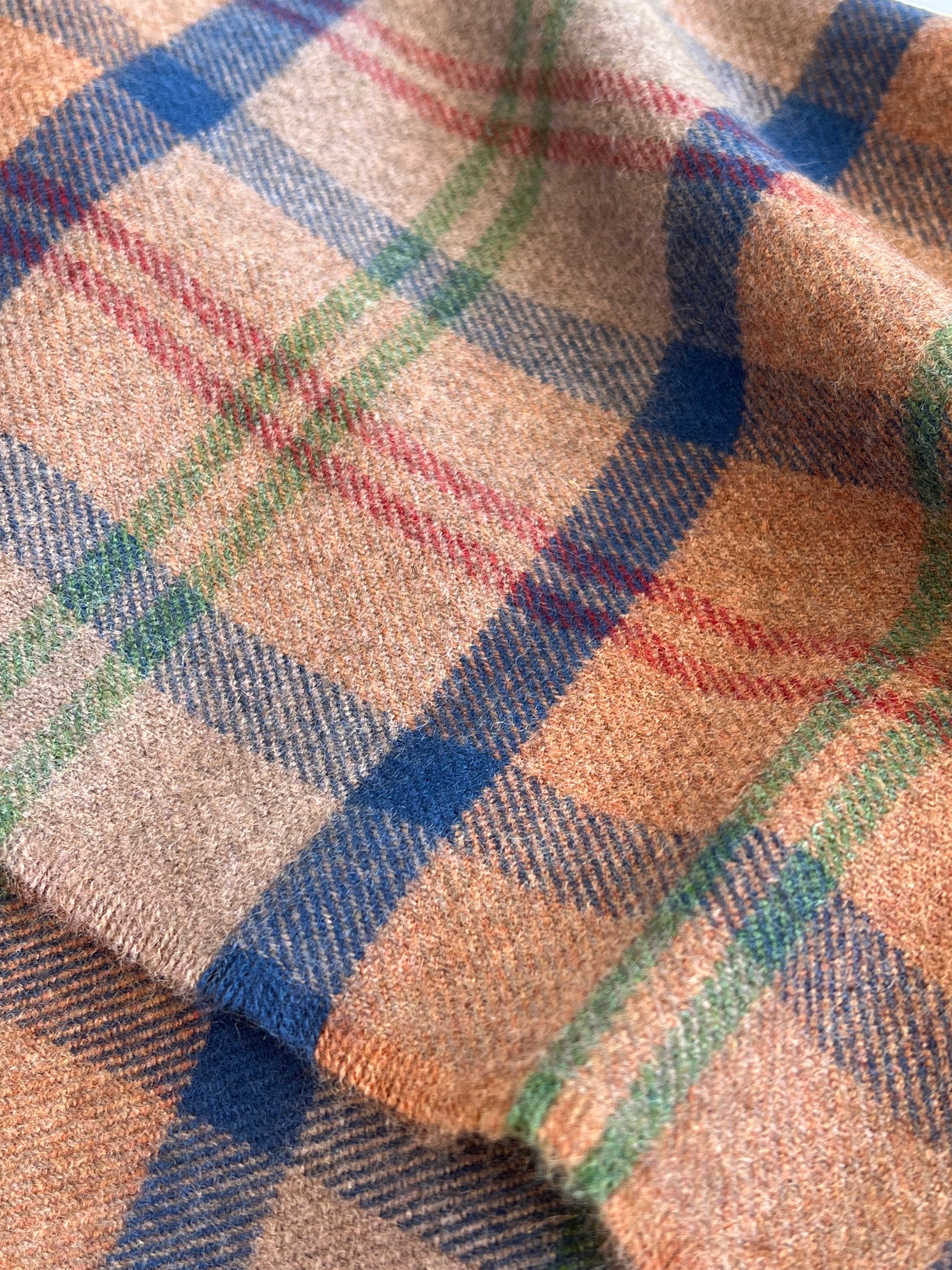 Cashmere scarves | Beige and colorful