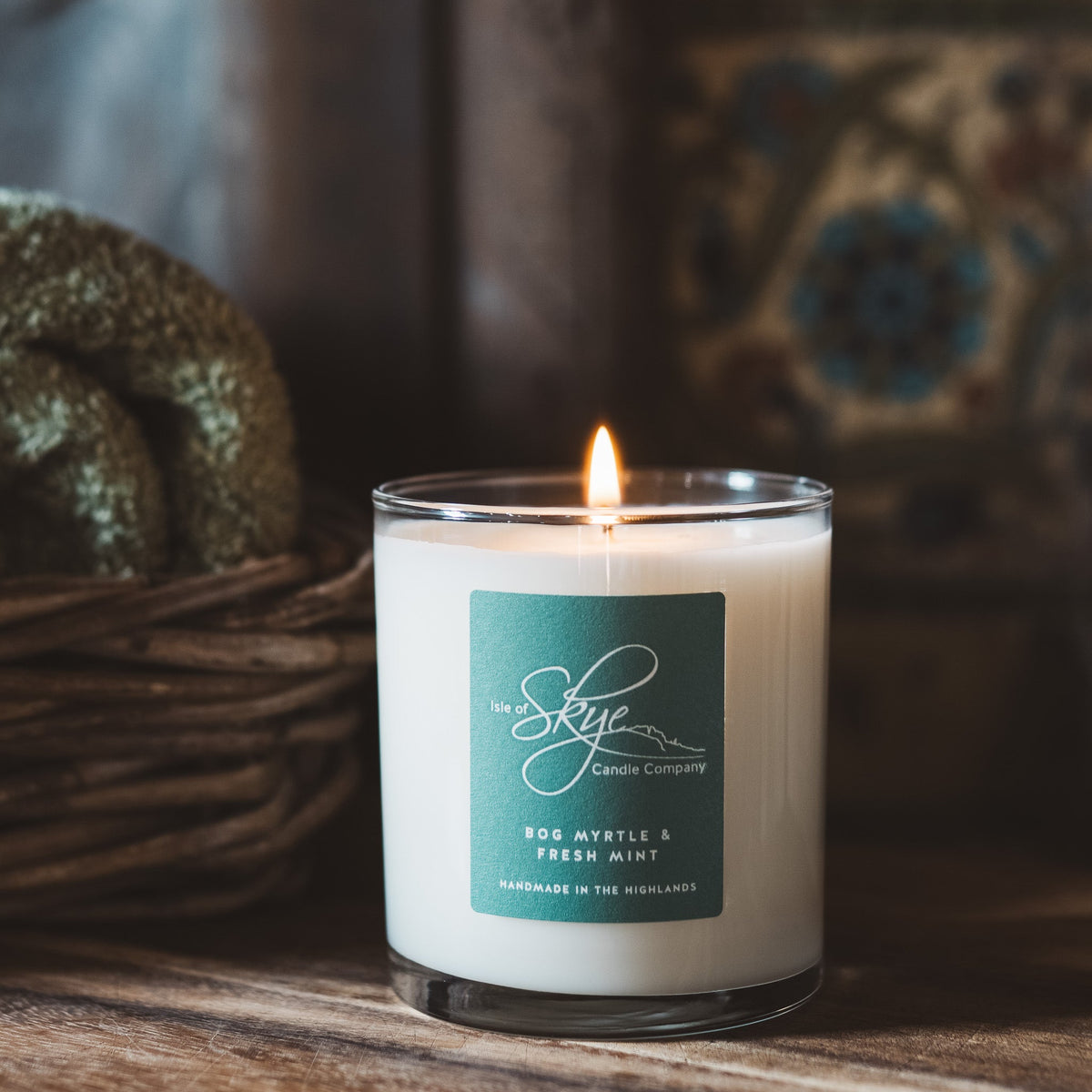Isle of Skye Candles Bog Myrtle & Fresh Mint Duftkerze aus der Scottish Collection – Stimmungsbild