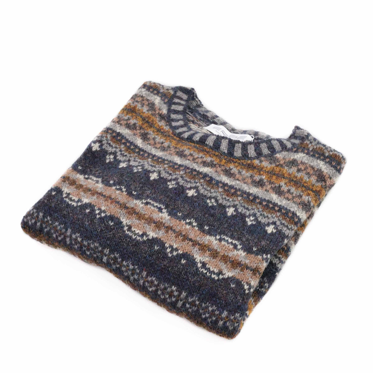 Eribé Damen Westray Pullover Caithness — gefaltet, Fair-Isle-Muster in Marineblau, Ocker und Steingrau