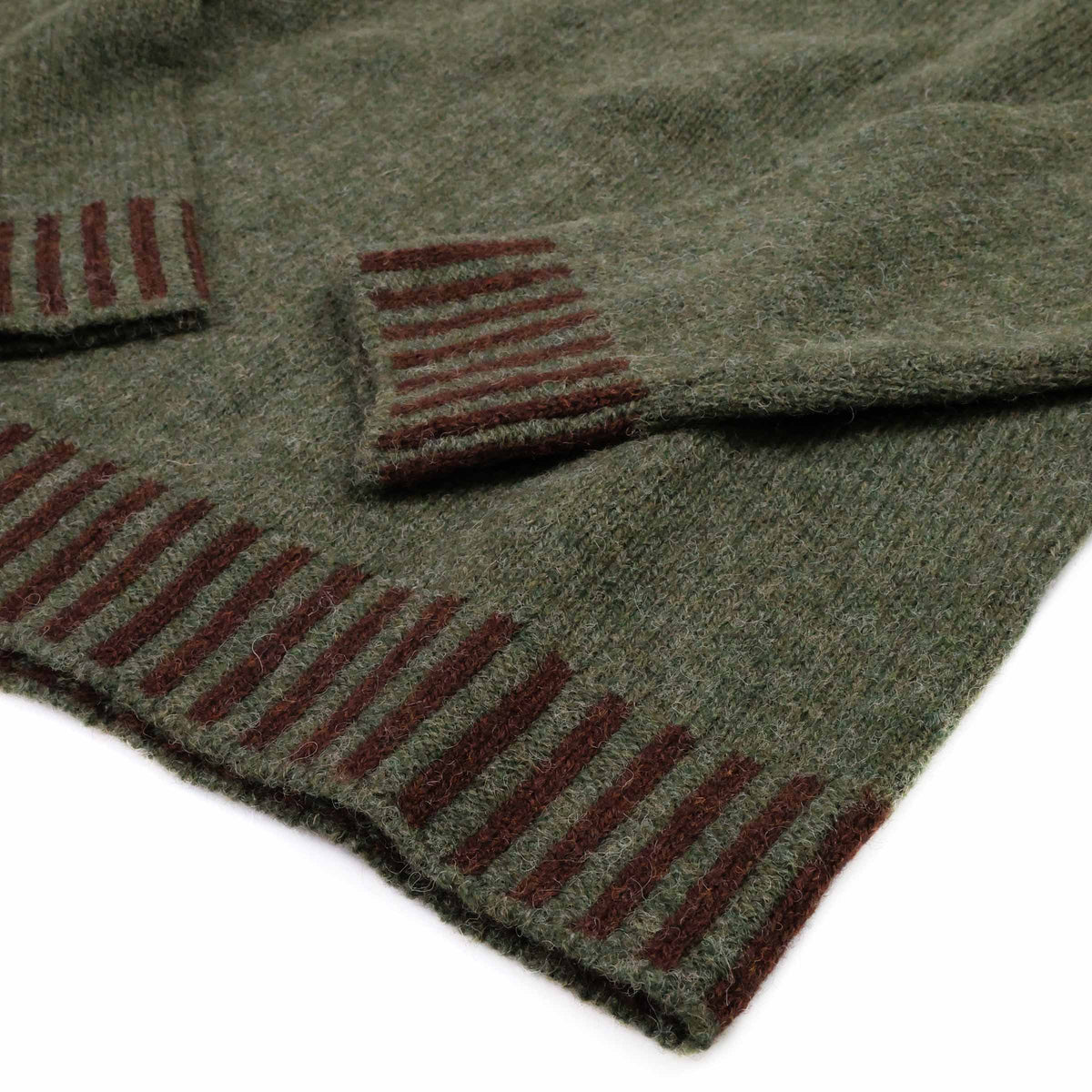 Eribé Bruar Pullover Green Lichen | 100% Shetlandwolle | Made in Scotland