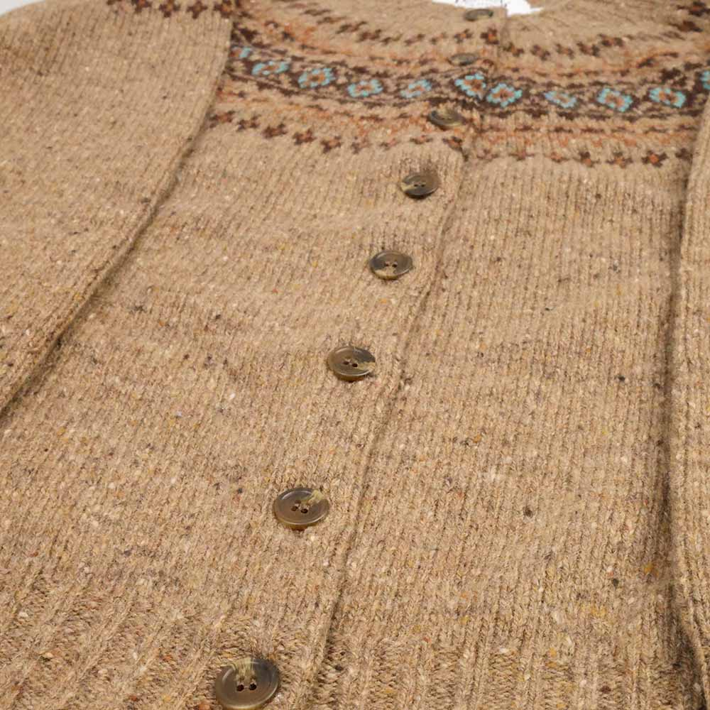 Harley-Scotland-Damen-Strickjacke-Fairisle-Muster-Knopfe