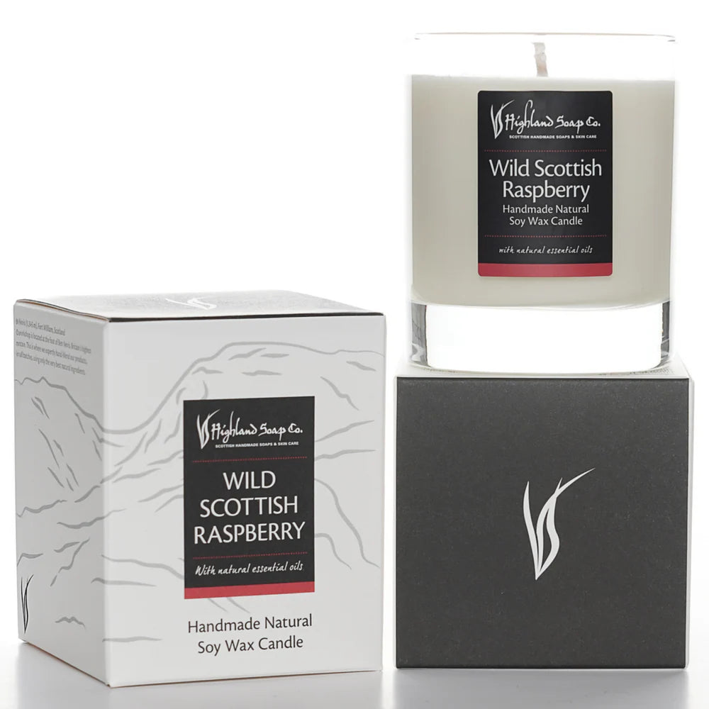 The Highland Soap Company Duftkerze Wild Scottish Raspberry 300ml