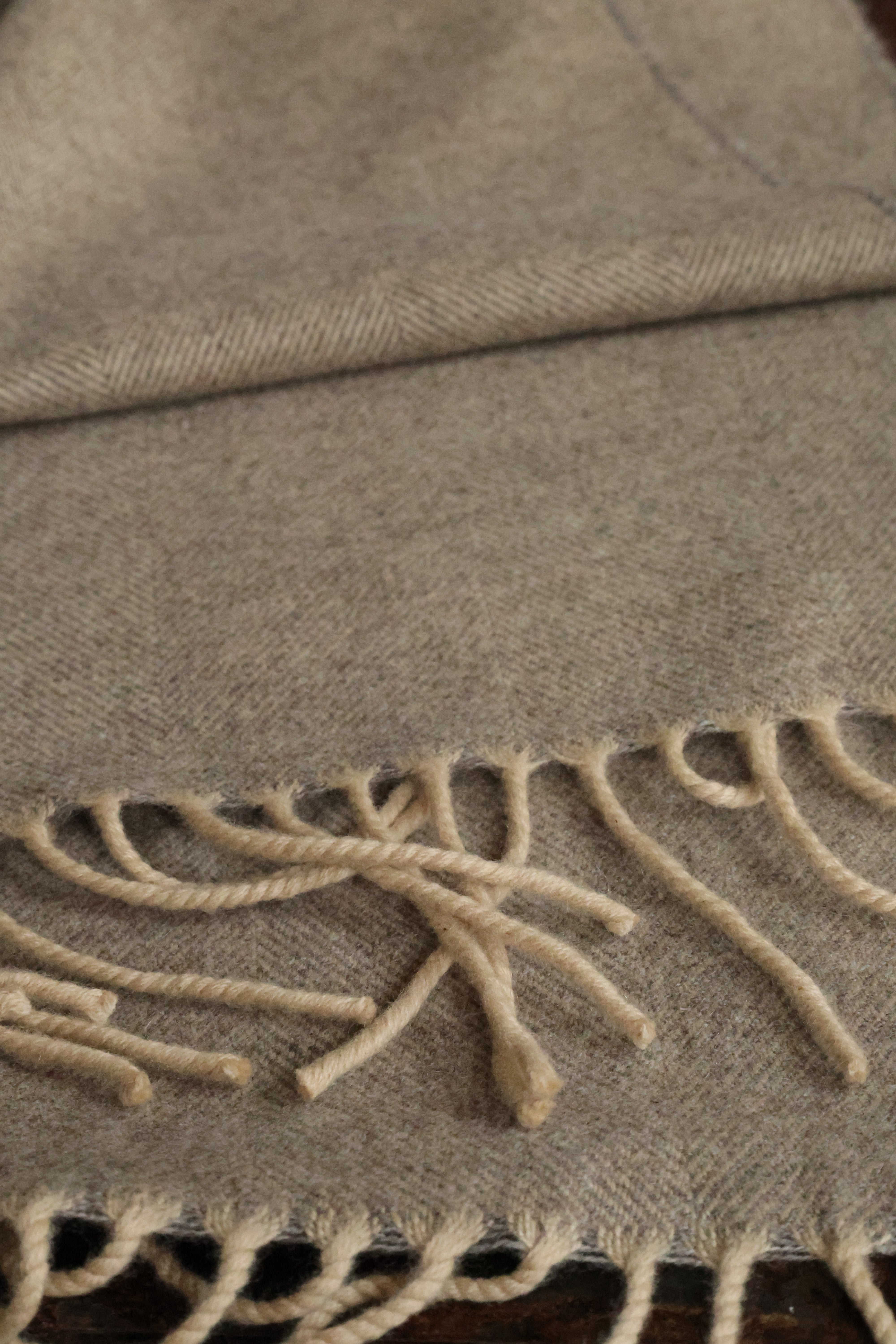 Kaschmirschals Fischgrätenmuster Braun Beige