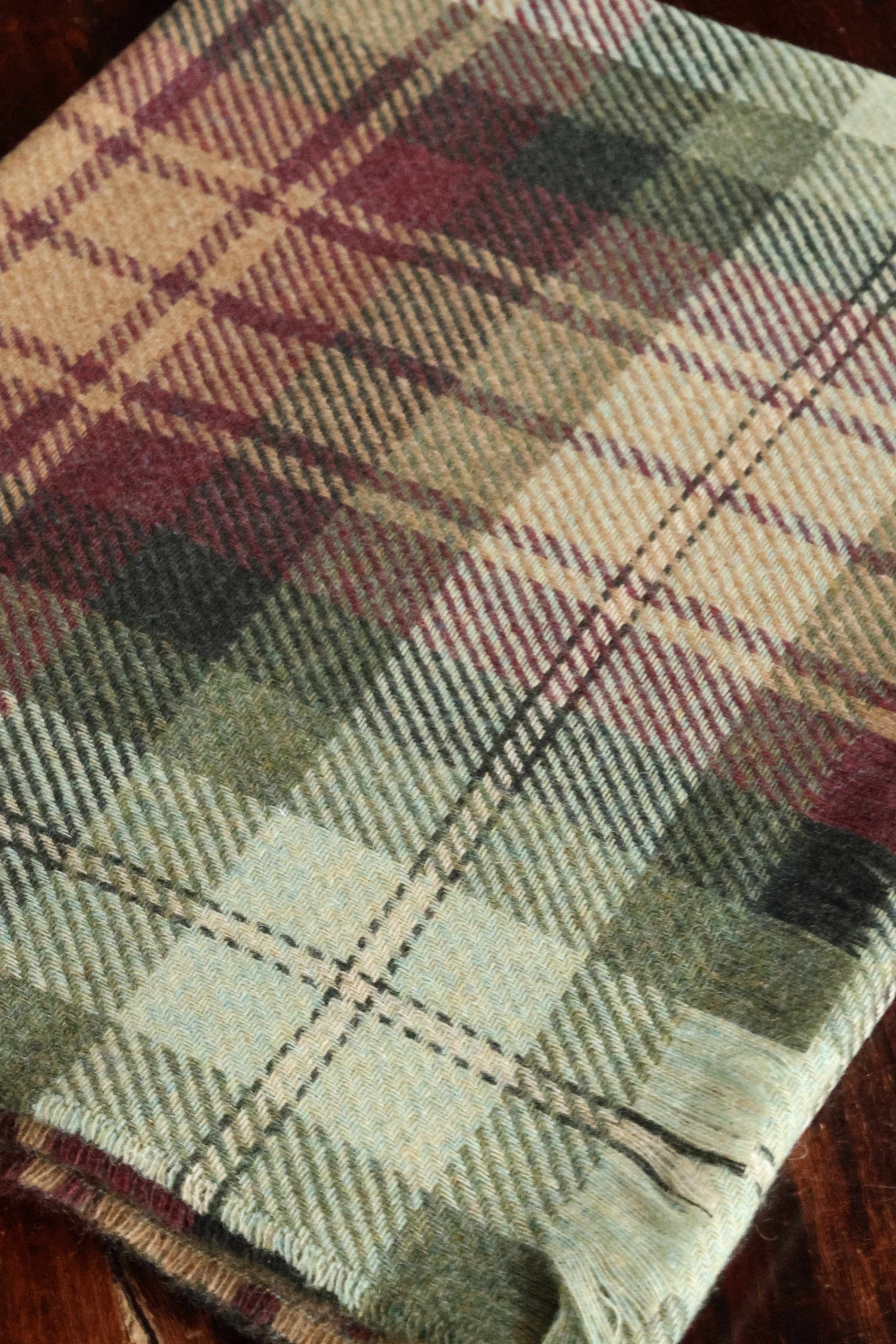 Wool Cashmere Scarf Checkered Auld Scotland