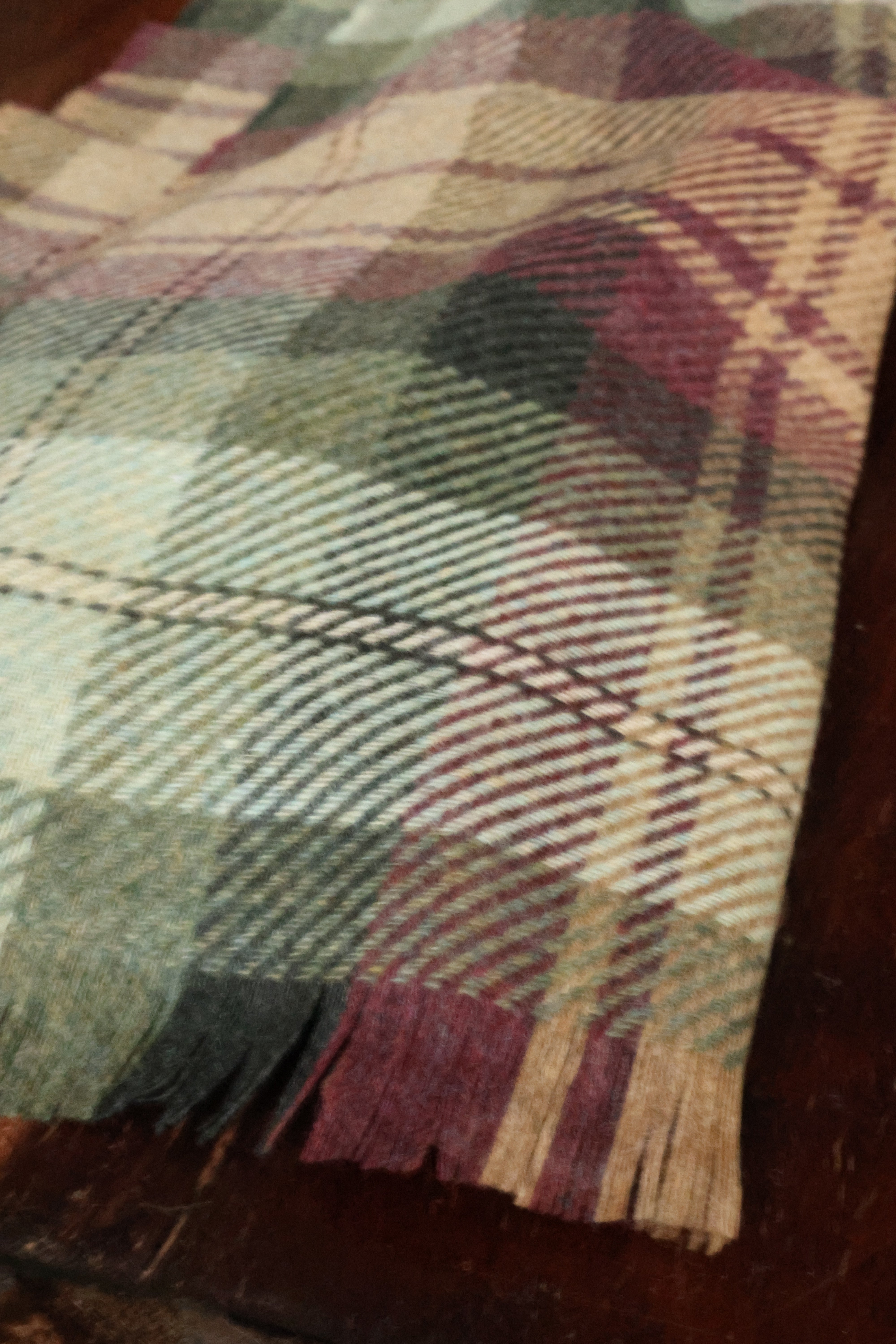 Wool Cashmere Scarf Checkered Auld Scotland
