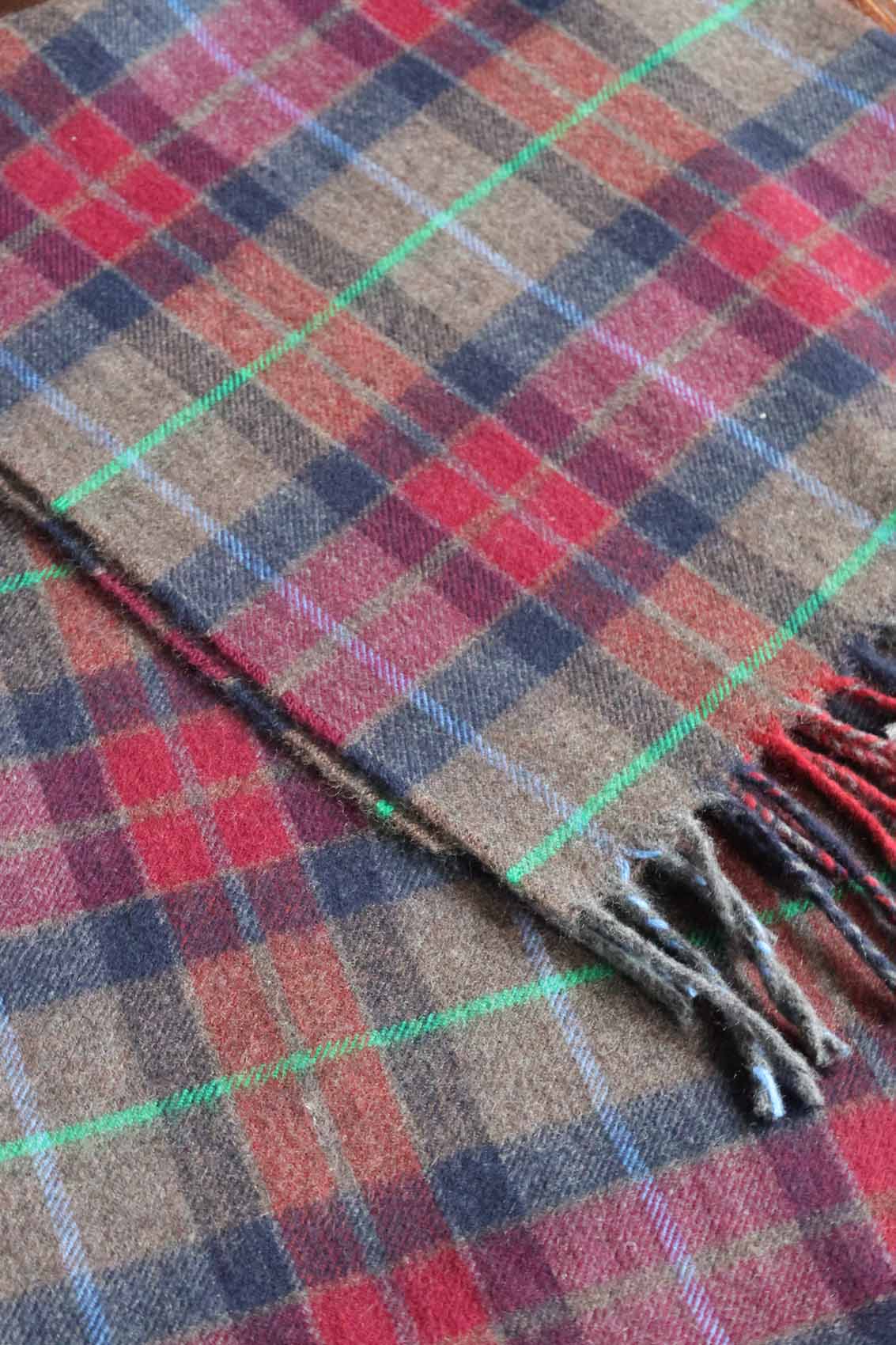 Tartan Kaschmirschals | Modern Schottenkaro Glamis | Braun Rot Blau