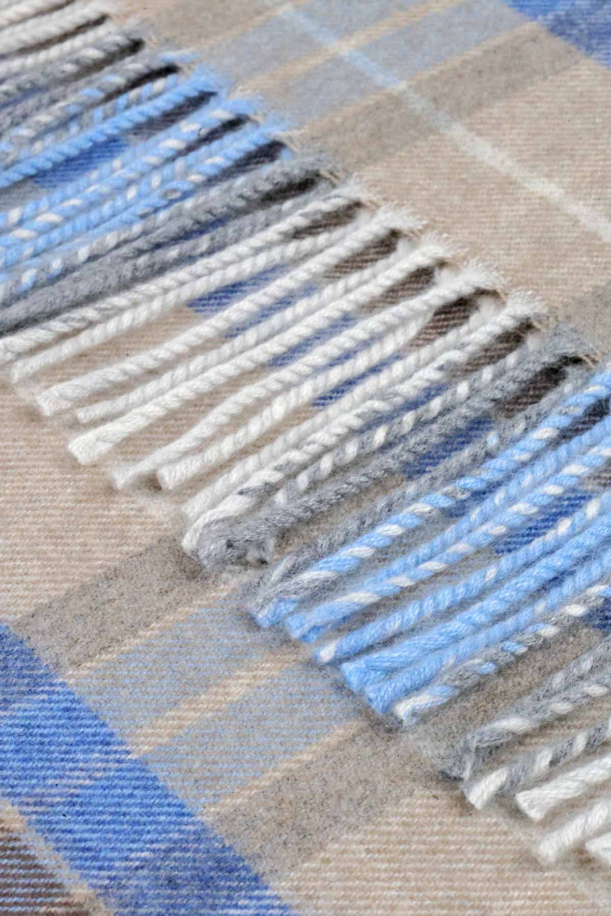 Kuuhi Kaschmirschal Fairy Pools Beige Blau Weiss