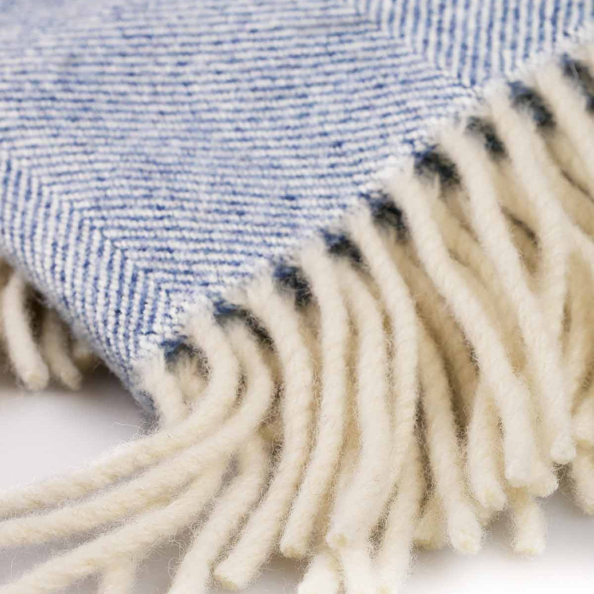 Alba Merino Wolldecke Himmelblau | Kuuhi Scotland