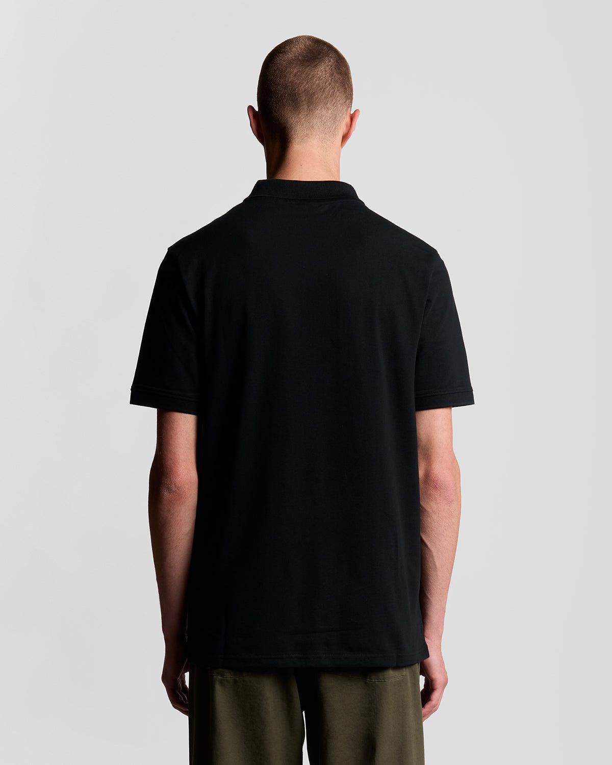 Lyle & Scott Poloshirt Jet Black — Rückansicht