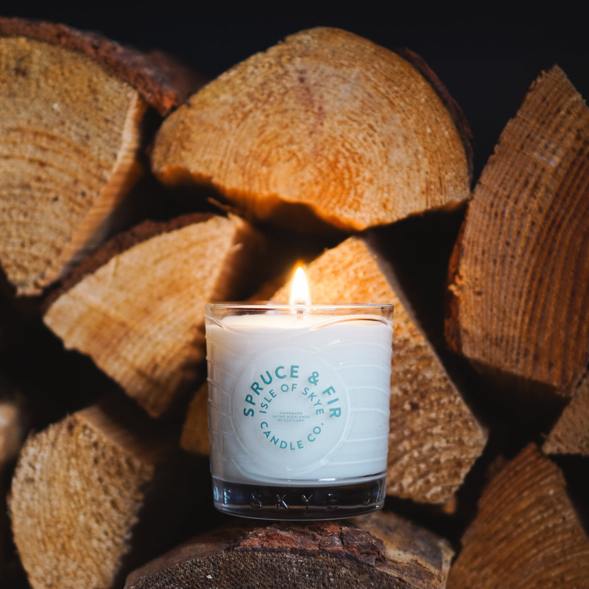 Isle of Skye Candles Spruce & Fir Duftkerze im Insel Tumbler – brennende Kerze aus Sojawachs
