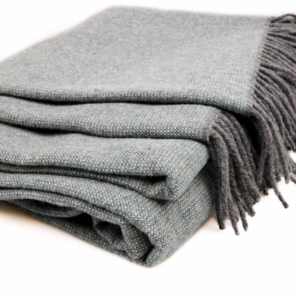 Tagesdecke_Grun_Schurwolle_Kuuhi_xxl