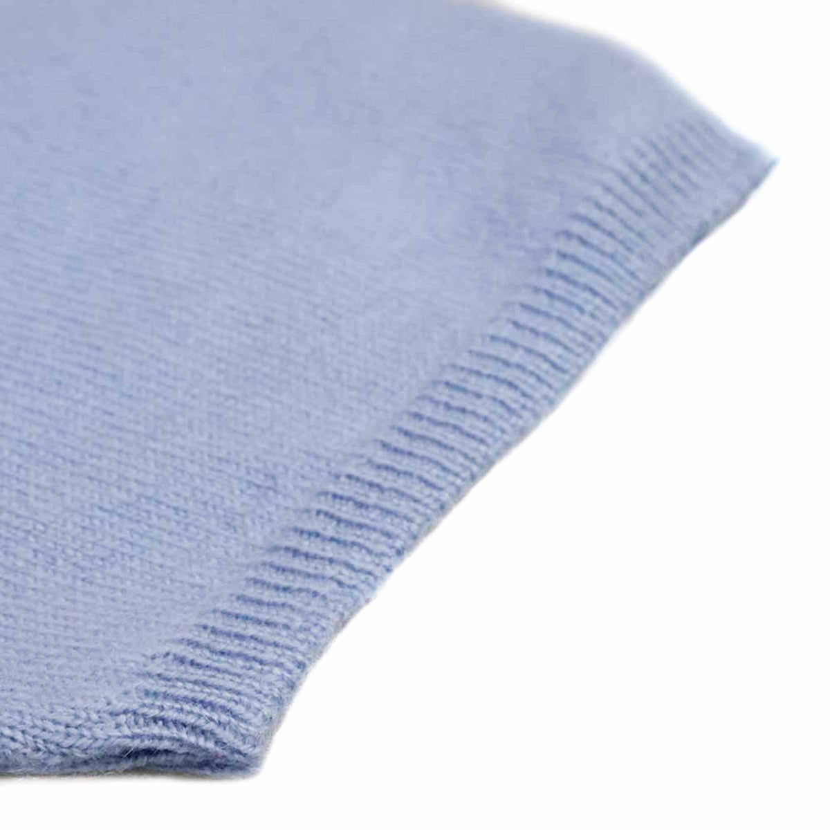 William Lockie Women's Cashmere Short-Sleeve Sweater, Blue — Sleeve Detail: Short Sleeves with Ribbed Cuffs