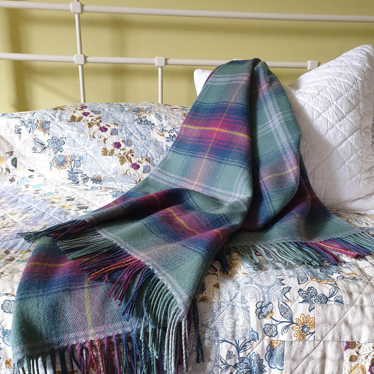 Lochcarron Wolldecke Hame Tartan – Dritte Studioaufnahme