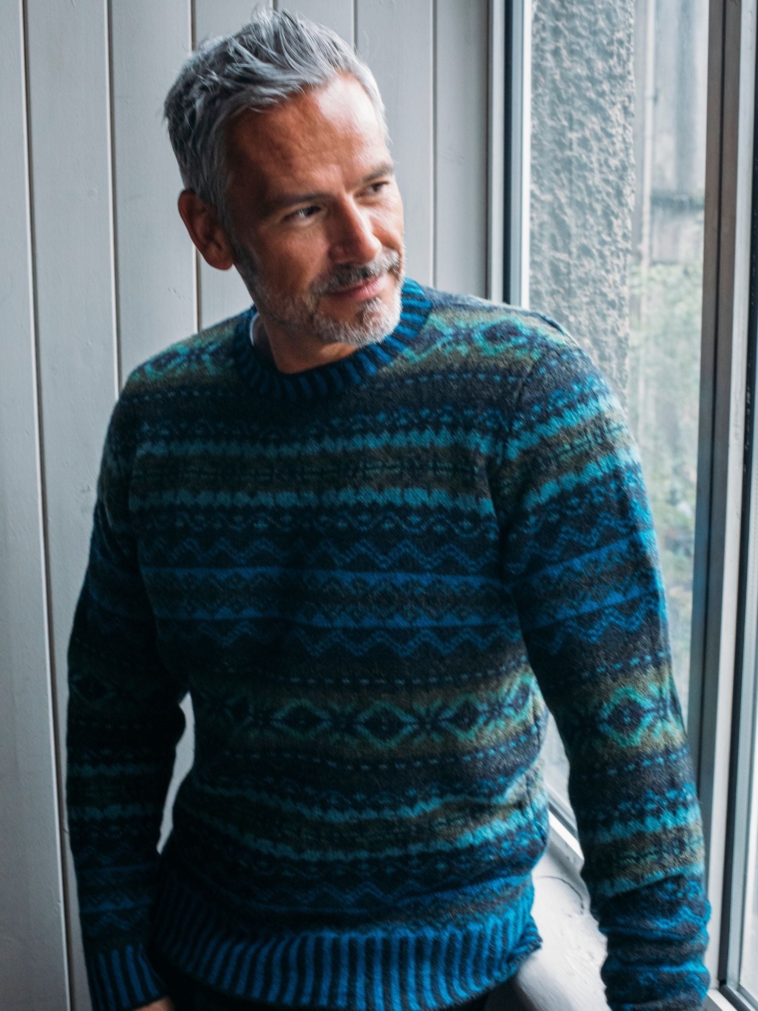 Eribé Brodie Pullover Kingfisher Türkis Fairisle Herren Modell