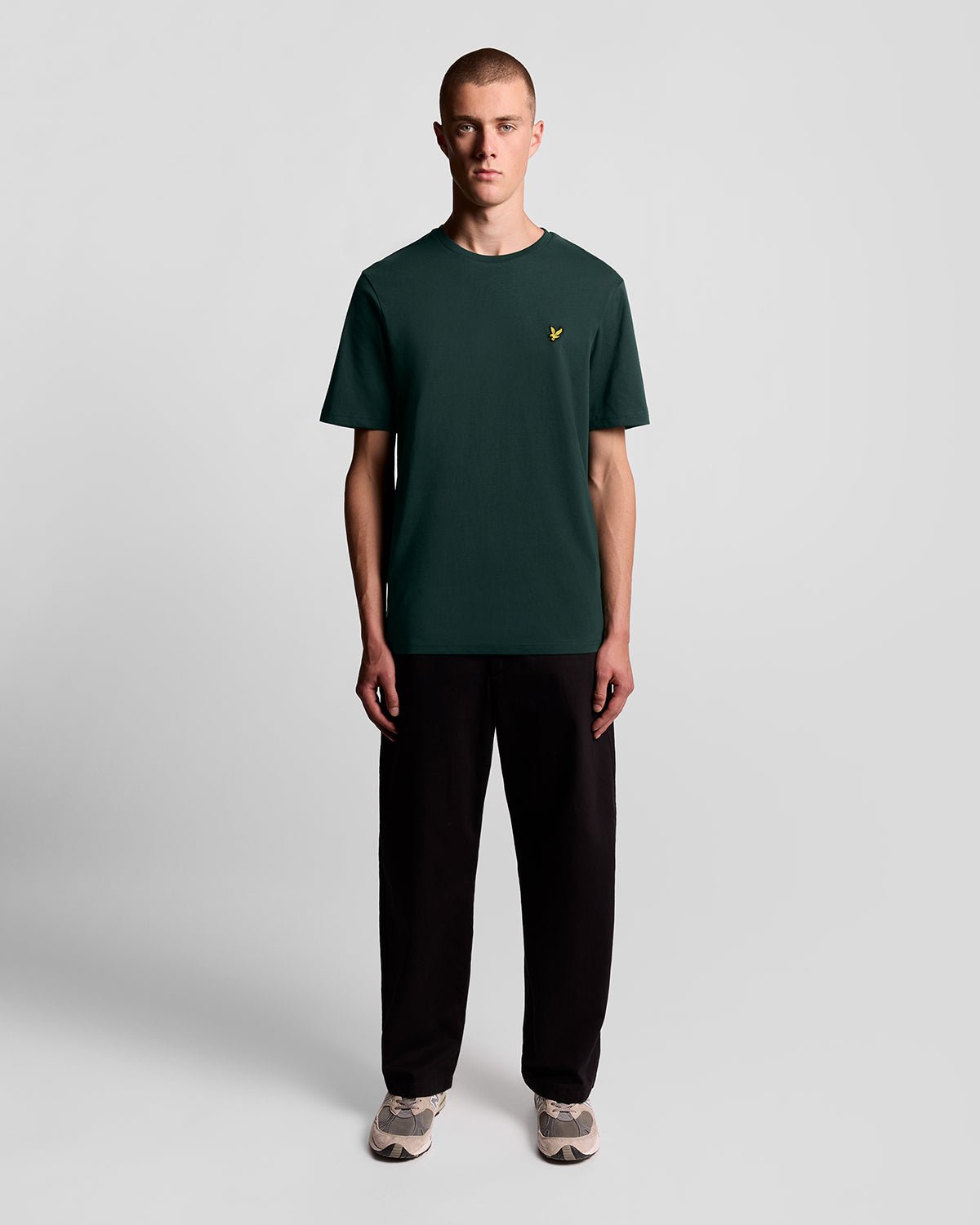 Lyle & Scott Herren T-Shirt Rundhals Dark Green — Seitenansicht, 100% Baumwolle