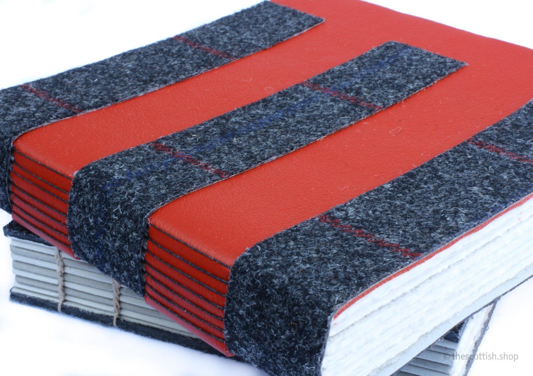 Tweed-Notizbücher-Cross-Stitch-Grau-Rot-Handgebunden