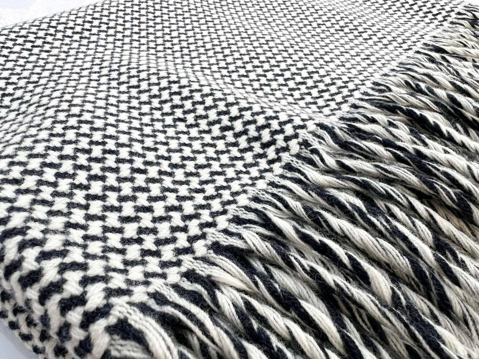 Luxus Wolldecke |Beige und Creme| Snuggler